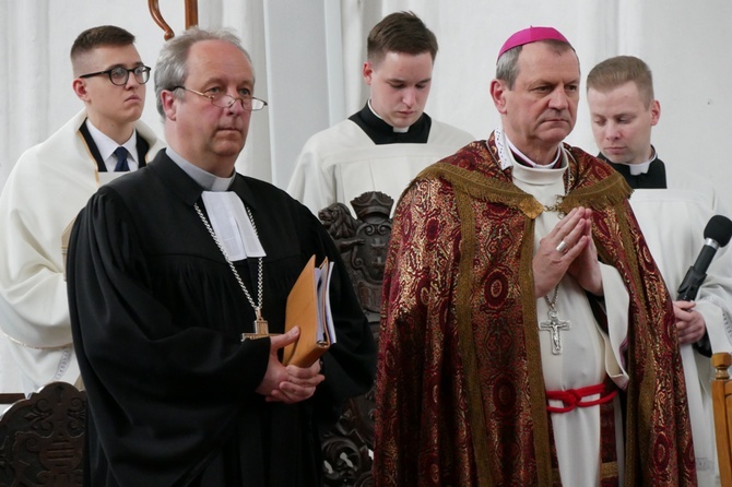 Liturgiczne powitanie ołtarza "Pietas Domini"