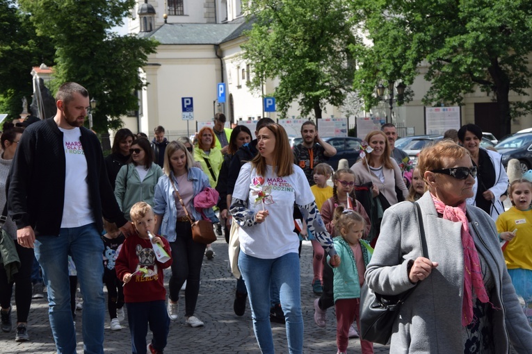 Marsz dla Życia i Rodziny w Łowiczu