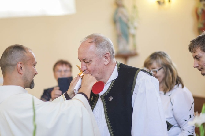 Wprowadzenie relikwii św. Antoniego z Padwy w Lasówce