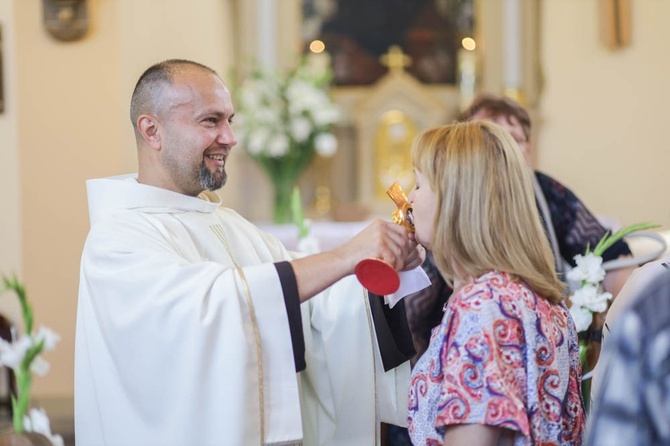 Wprowadzenie relikwii św. Antoniego z Padwy w Lasówce