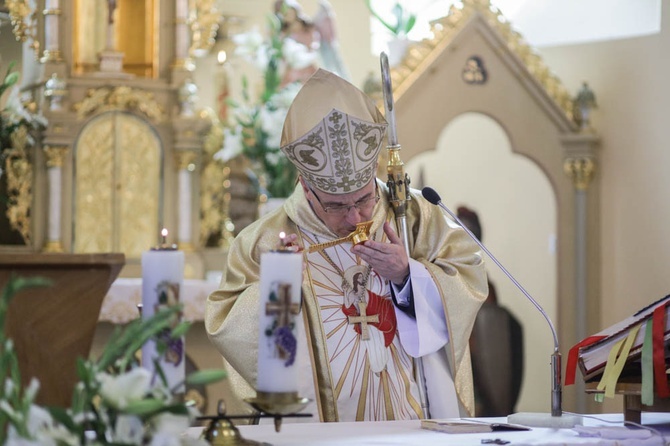 Wprowadzenie relikwii św. Antoniego z Padwy w Lasówce