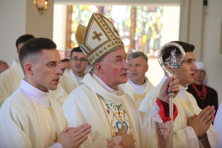 Gnojnik. Dedykacja kościoła na wyłączną własność Bogu