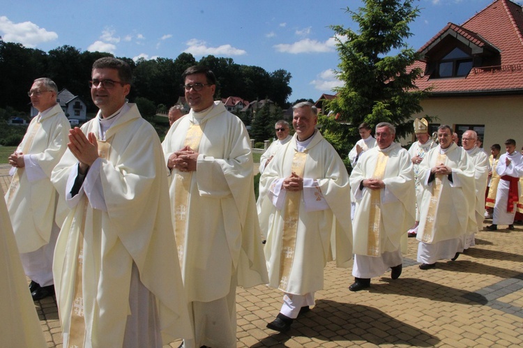 Gnojnik. Dedykacja kościoła na wyłączną własność Bogu