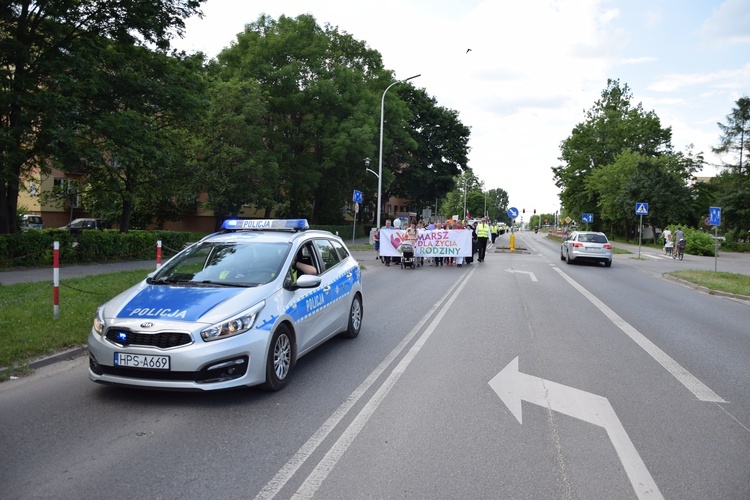 Marsz dla Życia i Rodziny w Ostrowcu Świętokrzyskim