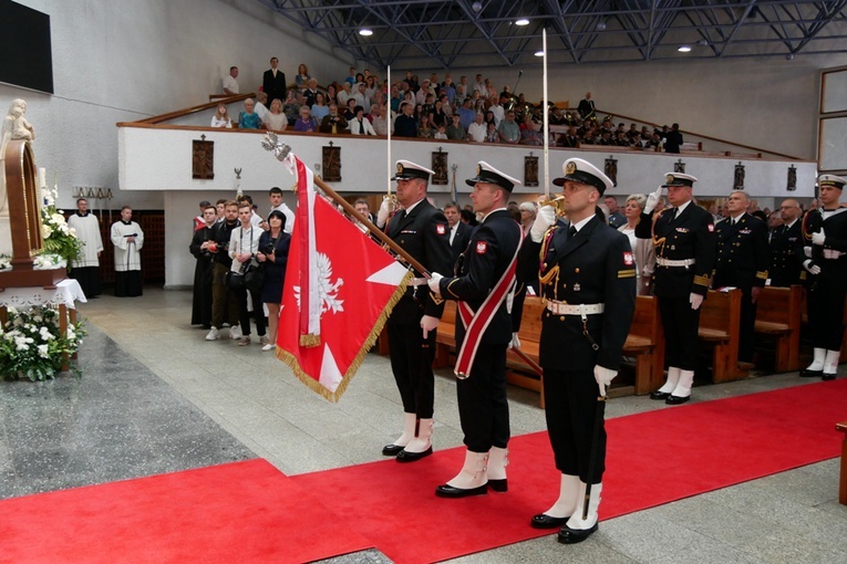 Koronacja wizerunku Matki Bożej Pocieszenia w Gdyni