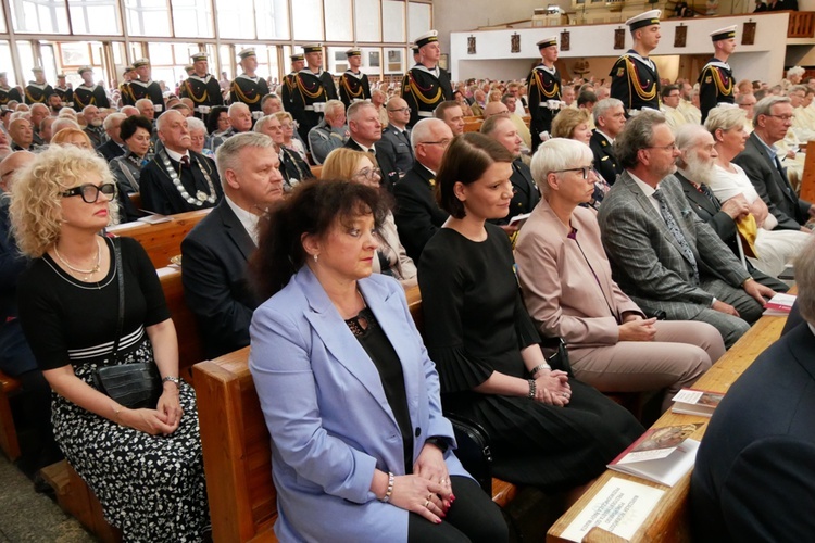 Koronacja wizerunku Matki Bożej Pocieszenia w Gdyni