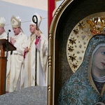 Koronacja wizerunku Matki Bożej Pocieszenia w Gdyni