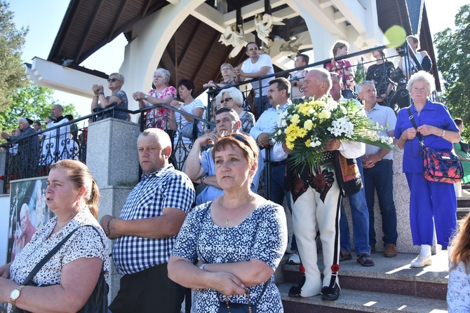 Banderia konna w ludźmierskim sanktuarium