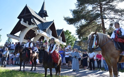 Banderia konna w ludźmierskim sanktuarium