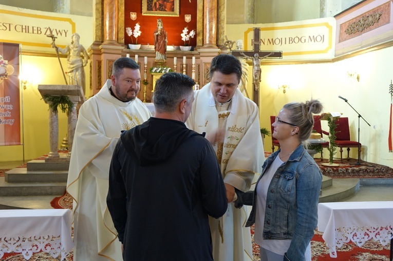 Walim. Misje Święte zakończyli w uroczystość Trójcy Przenajświętszej