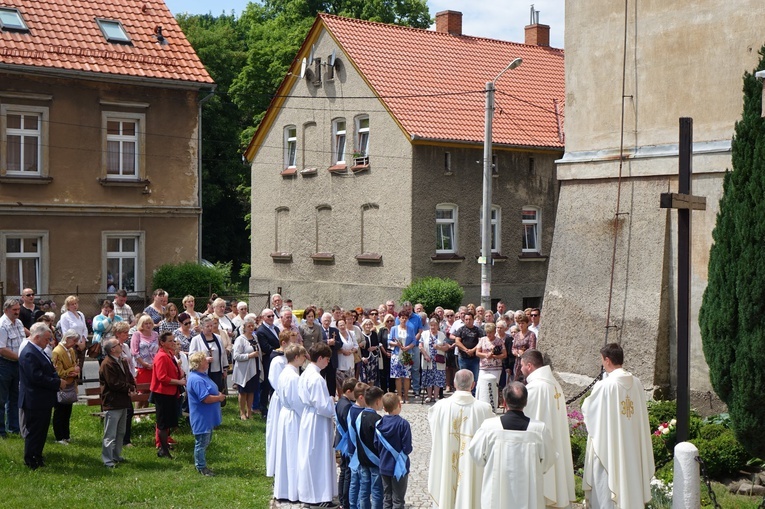 Walim. Misje Święte zakończyli w uroczystość Trójcy Przenajświętszej