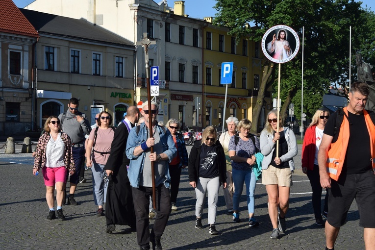 Pielgrzymka z Łowicza do Rybna