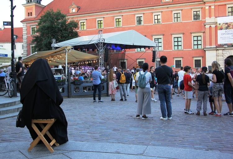 "To, co możemy dać miastu i światu, to wolność i życie w Bogu” [GALERIA]