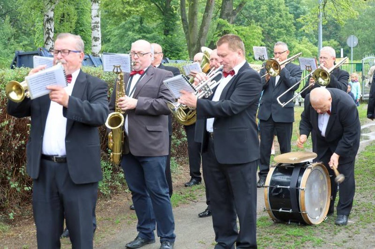 Pogrzeb ks. Ludwika Sosnowskiego, wieloletniego proboszcza świdnickiej parafii