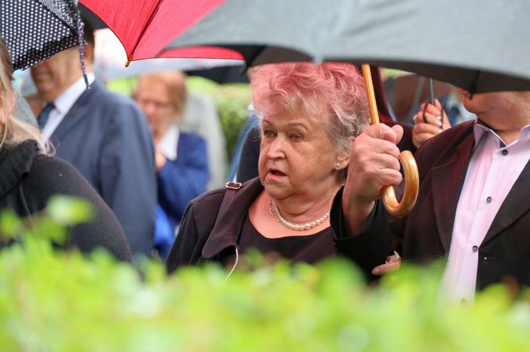 Pogrzeb ks. Ludwika Sosnowskiego, wieloletniego proboszcza świdnickiej parafii