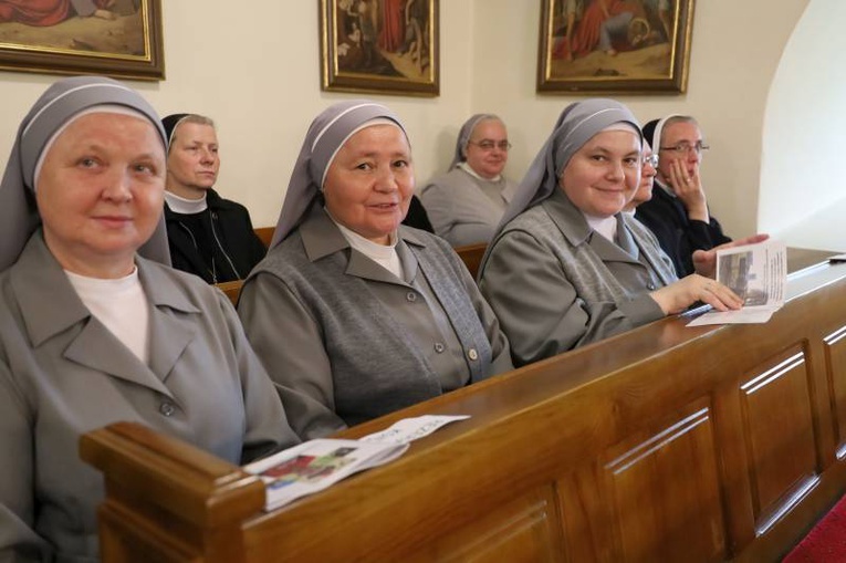 Pogrzeb ks. Ludwika Sosnowskiego, wieloletniego proboszcza świdnickiej parafii