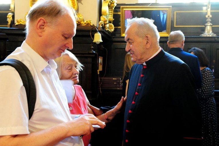 Jubileusz 60-lecia kapłaństwa ks. Bronisława Fidelusa