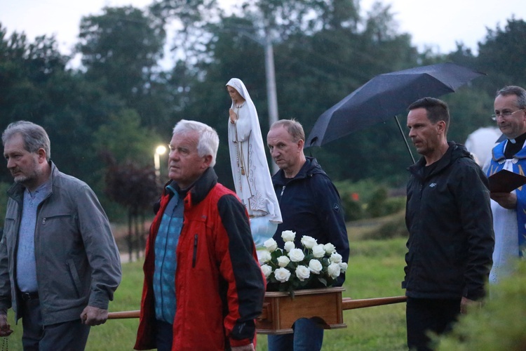 Procesja fatimska w Koszycach Małych