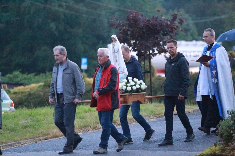 Procesja fatimska w Koszycach Małych