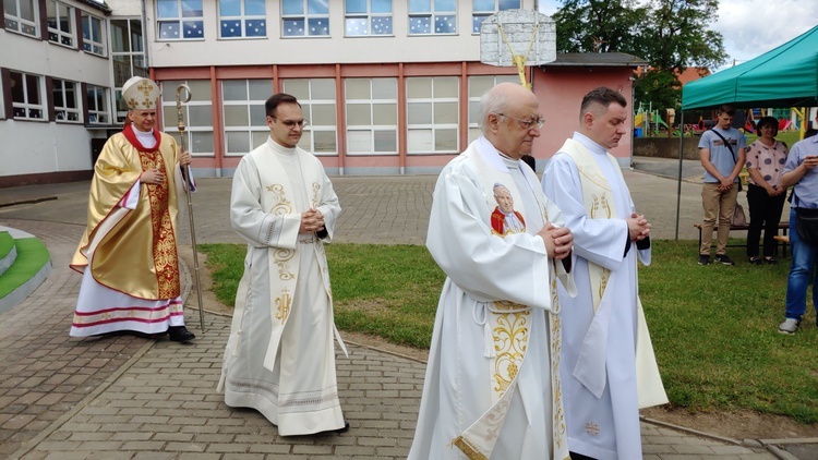 20. rocznica nadania szkole imienia św. Jana Pawła II