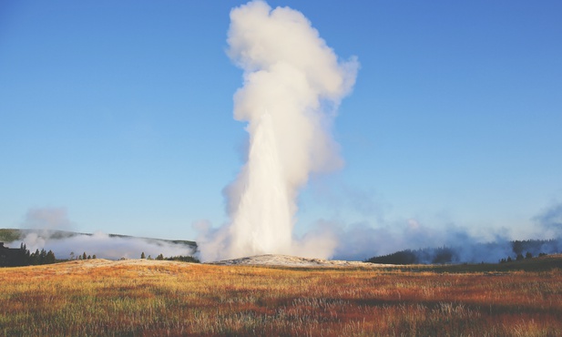 10 tysięcy turystów ewakuowanych z Parku Narodowego Yellowstone z powodu powodzi