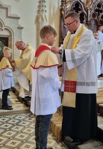 Ciężkowice. Błogosławieństwo nowych mnistrantów