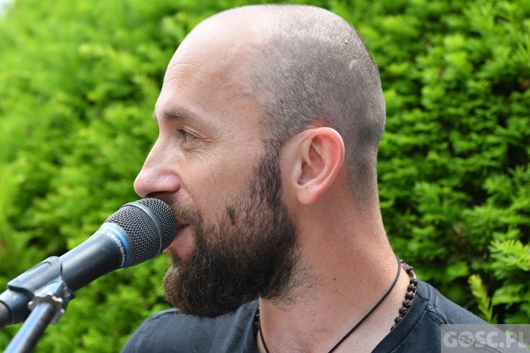 Pielgrzymka chorych, niepełnosprawnych i służby zdrowia do Rokitna