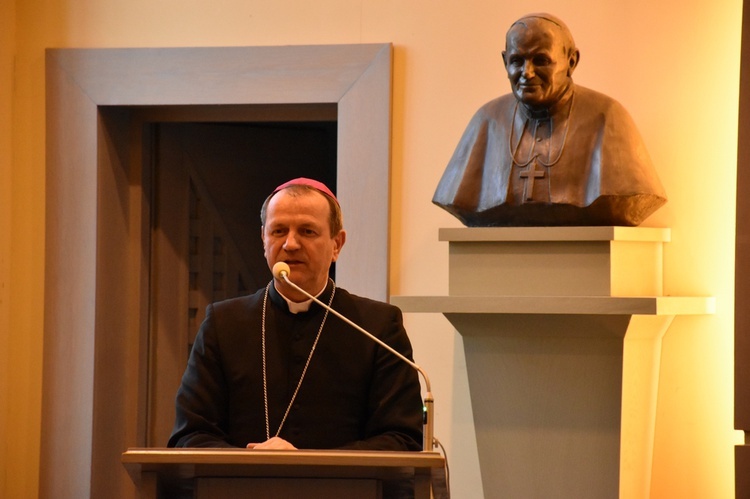 W Gdańsku-Oliwie odbyło się spotkanie synodalne