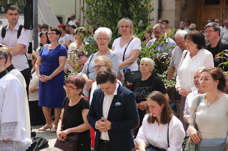 Centralna procesja Bożego Ciała [ZDJĘCIA]