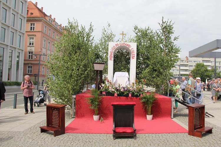 Centralna procesja Bożego Ciała [ZDJĘCIA]