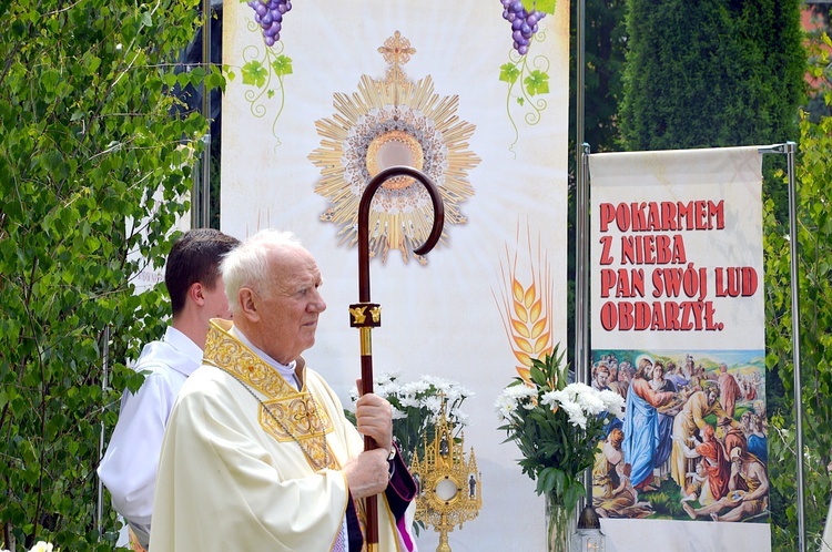 Boże Ciało w Nowej Rudzie-Słupcu