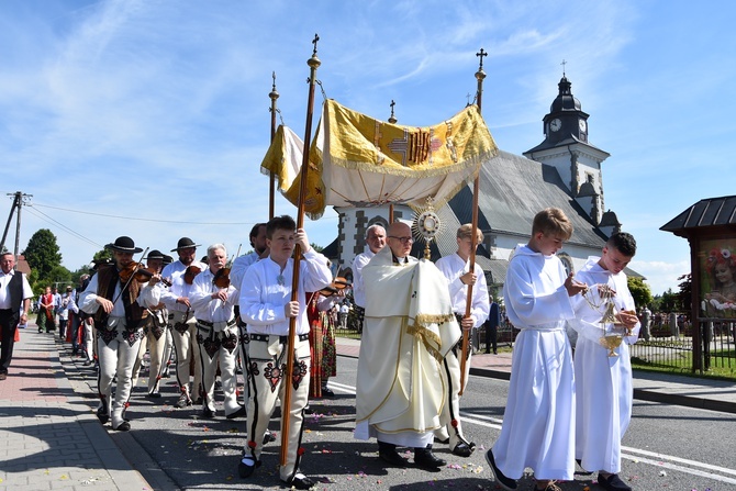 Procesja Bożego Ciała w Miętustwie