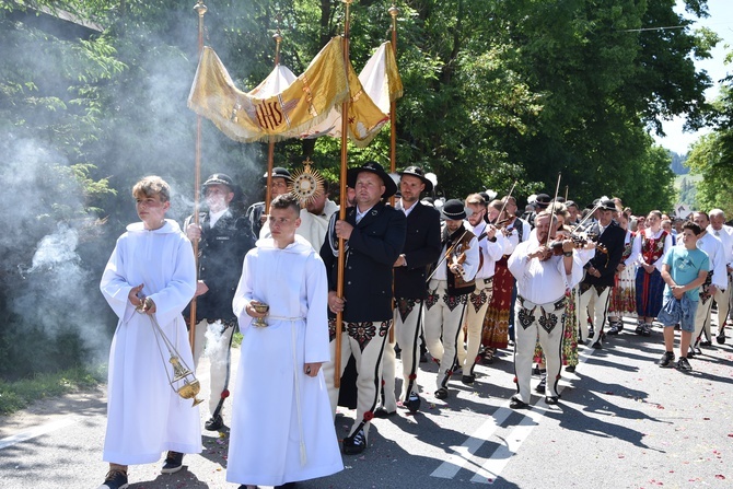 Procesja Bożego Ciała w Miętustwie