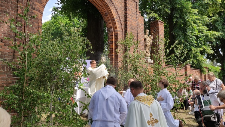 Procesja Bożego Ciała w Brzeziej Łące