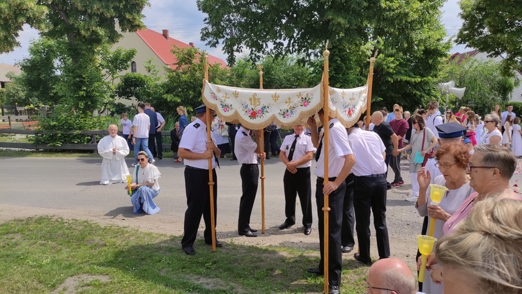 Procesja Bożego Ciała w Brzeziej Łące