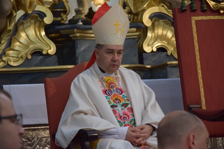 Boże Ciało w Łowiczu. Eucharystia.