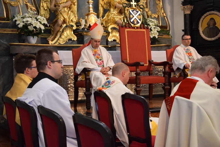 Boże Ciało w Łowiczu. Eucharystia.