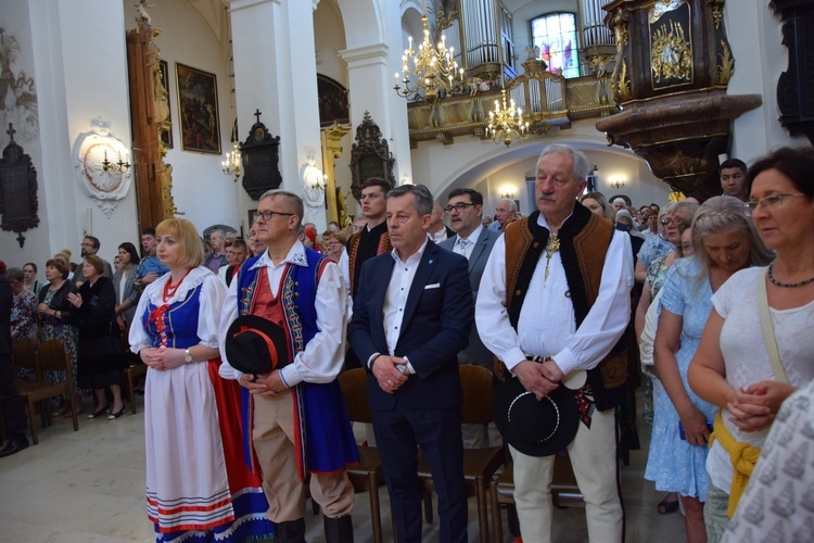 Boże Ciało w Łowiczu. Eucharystia.