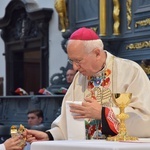 Boże Ciało w Łowiczu. Eucharystia.