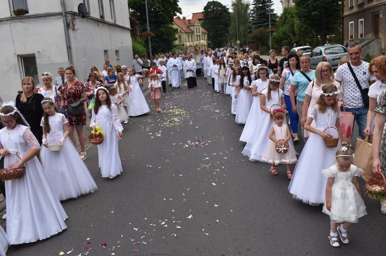 Boże Ciało u św. Jerzego i Matki Bożej Różańcowej w Wałbrzychu