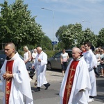 Procesja z parafii pw. św. Antoniego do parafii pw. Odkupiciela Świata