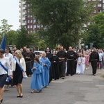 Procesja z parafii pw. św. Antoniego do parafii pw. Odkupiciela Świata