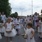 Procesja z parafii pw. św. Antoniego do parafii pw. Odkupiciela Świata