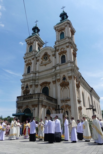 Procesja Bożego Ciała z katedry św. Mikołaja w Bielsku do Białej - 2022