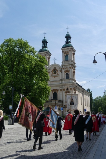 Procesja Bożego Ciała z katedry św. Mikołaja w Bielsku do Białej - 2022