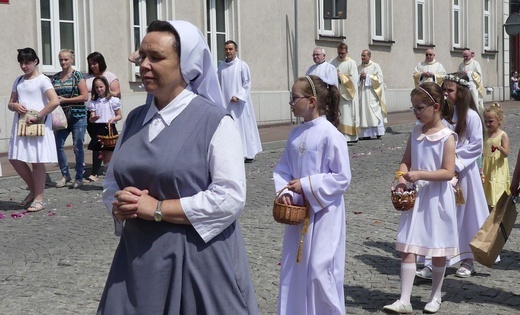 Procesja Bożego Ciała z katedry św. Mikołaja w Bielsku do Białej - 2022