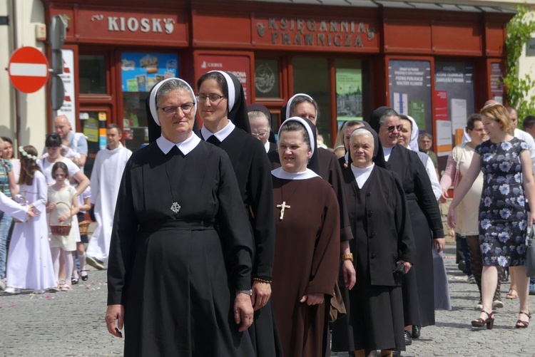 Procesja Bożego Ciała z katedry św. Mikołaja w Bielsku do Białej - 2022