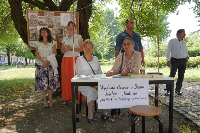 Z Teobańkologią w Boże Ciało u św. Bonifacego