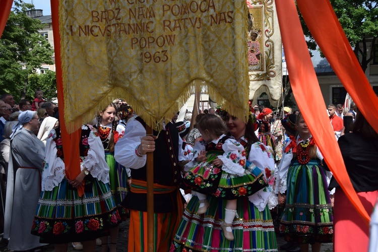 Boże Ciało w Łowiczu. Procesja.