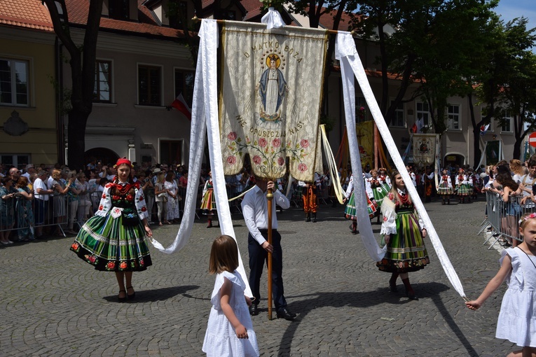 Boże Ciało w Łowiczu. Procesja.